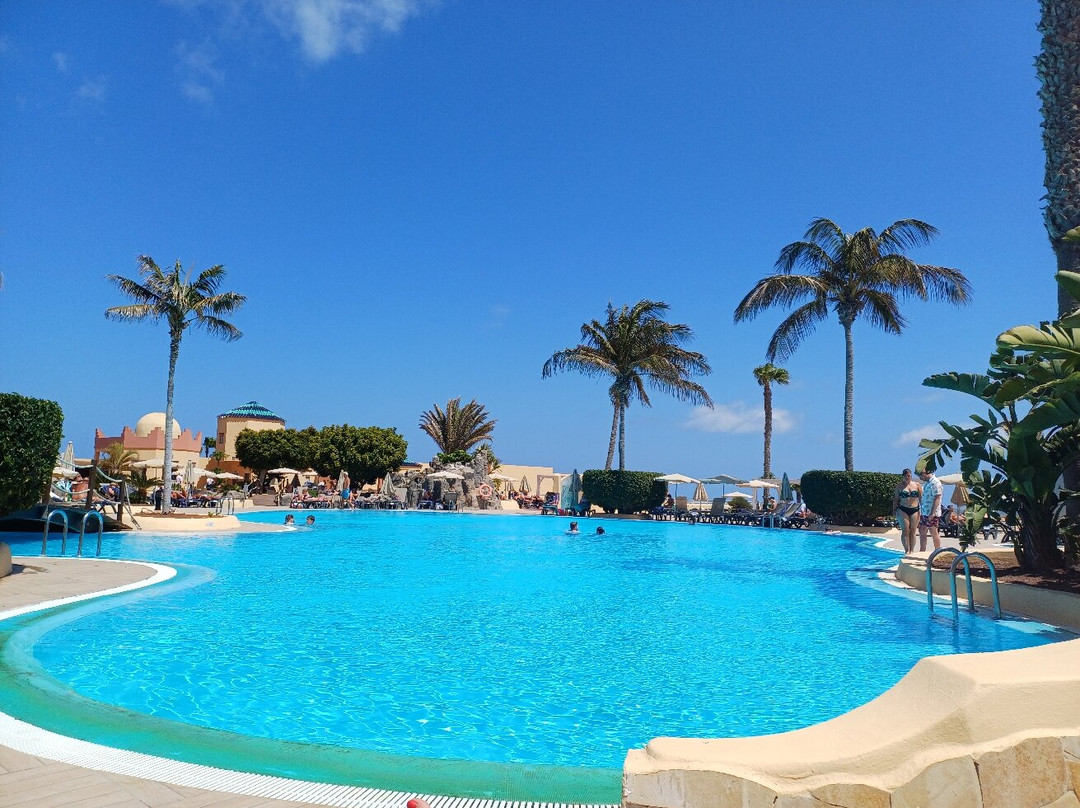Playa Esmeralda景点图片