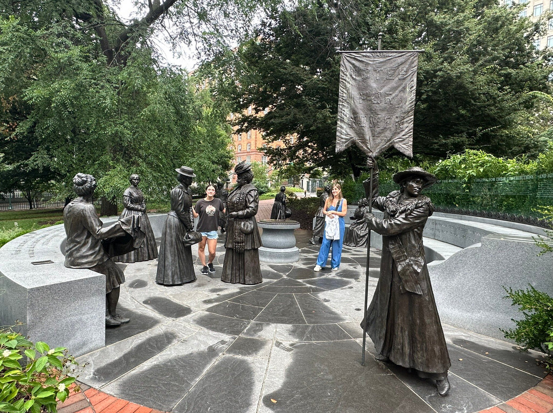 Capitol Square Park-里士满必去景点