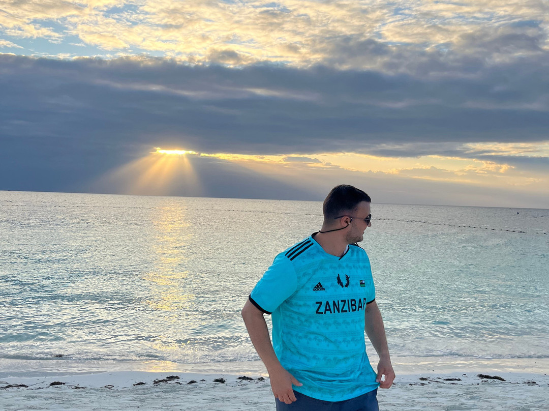 Zanleisuretours & Safaris-桑给巴尔市必去景点