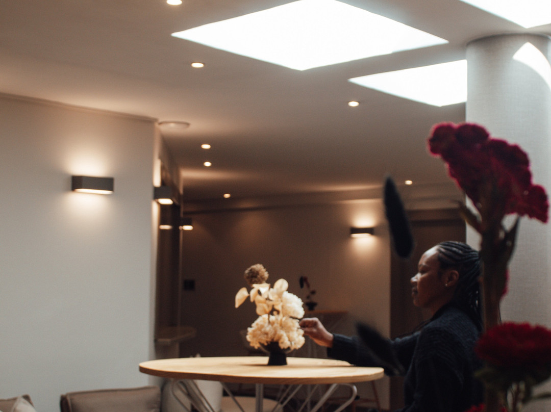 Ocean Breeze Hotel主图