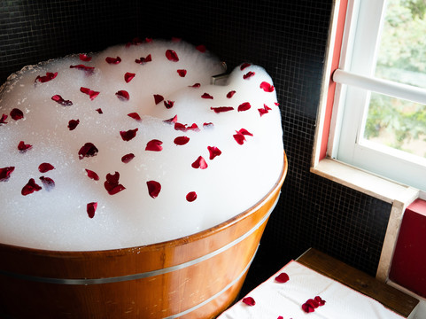 Spa Serena-坎皮纳斯必去景点