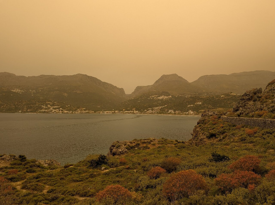 Plakias Tunnels-Plakias必去景点