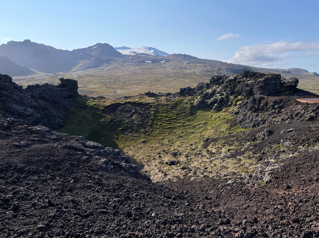 Saxholl Crater-Snaefellsbaer必去景点