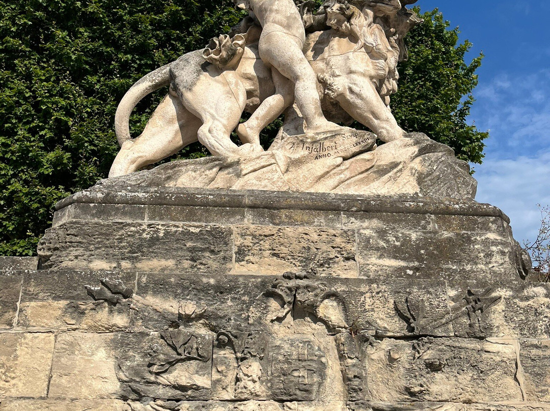 Porte du Peyrou-蒙彼利埃必去景点