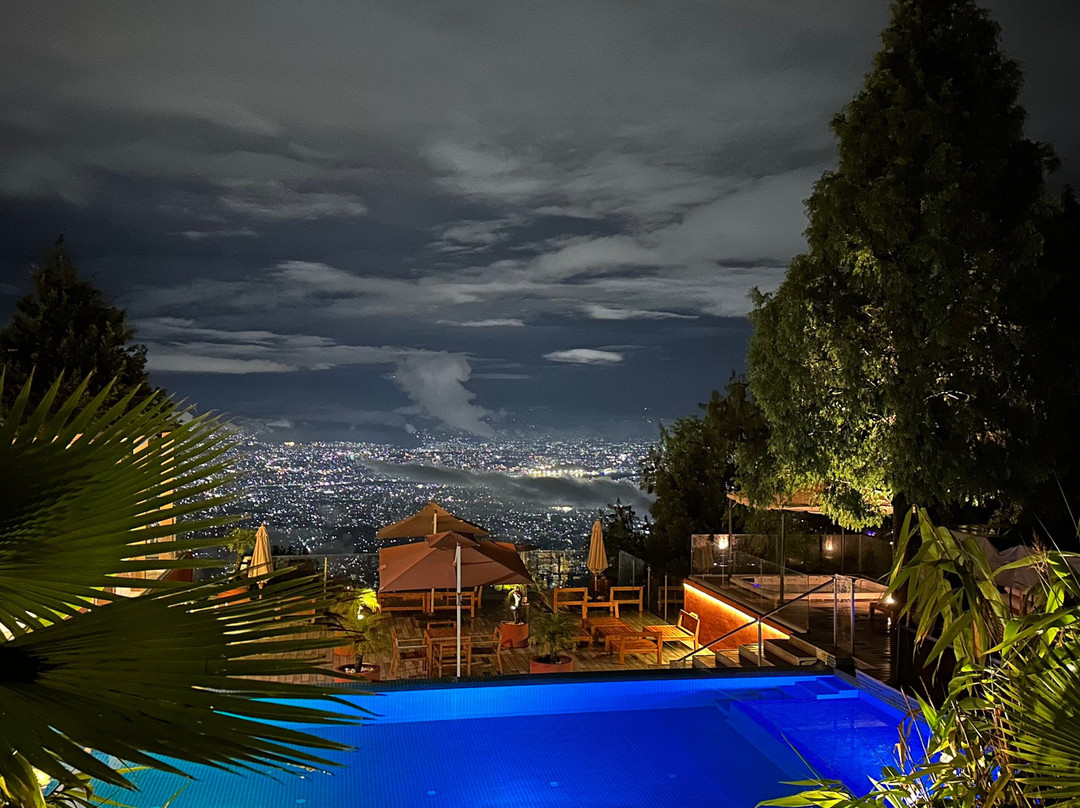 The Terraces Resort And Spa主图