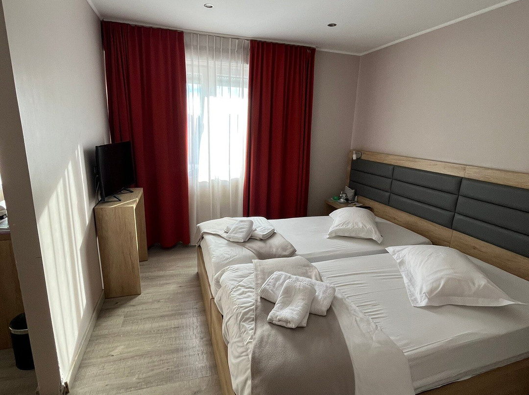 飞兰达酒店主图