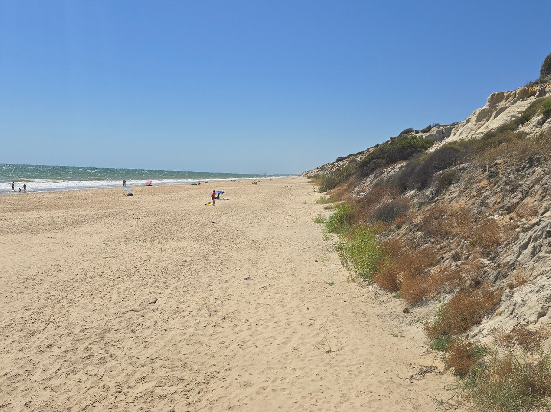 Playa de Cuesta Maneli-韦尔瓦必去景点