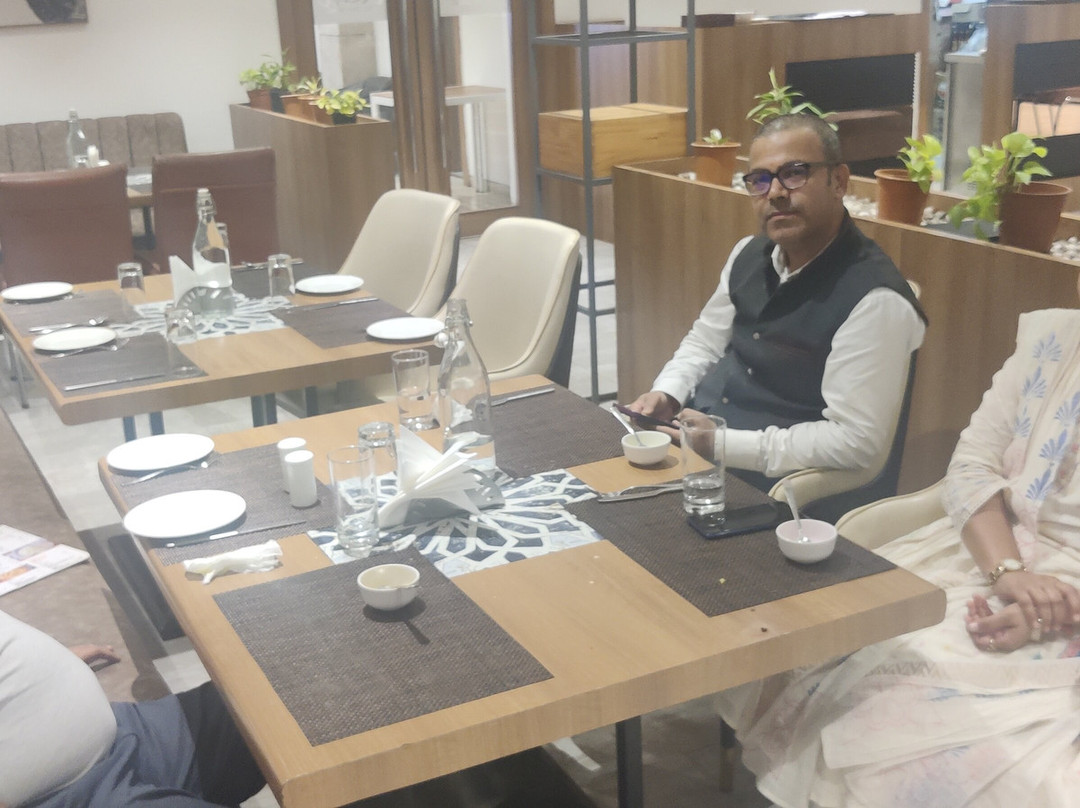 Zip By Spree Hotels Chakan主图