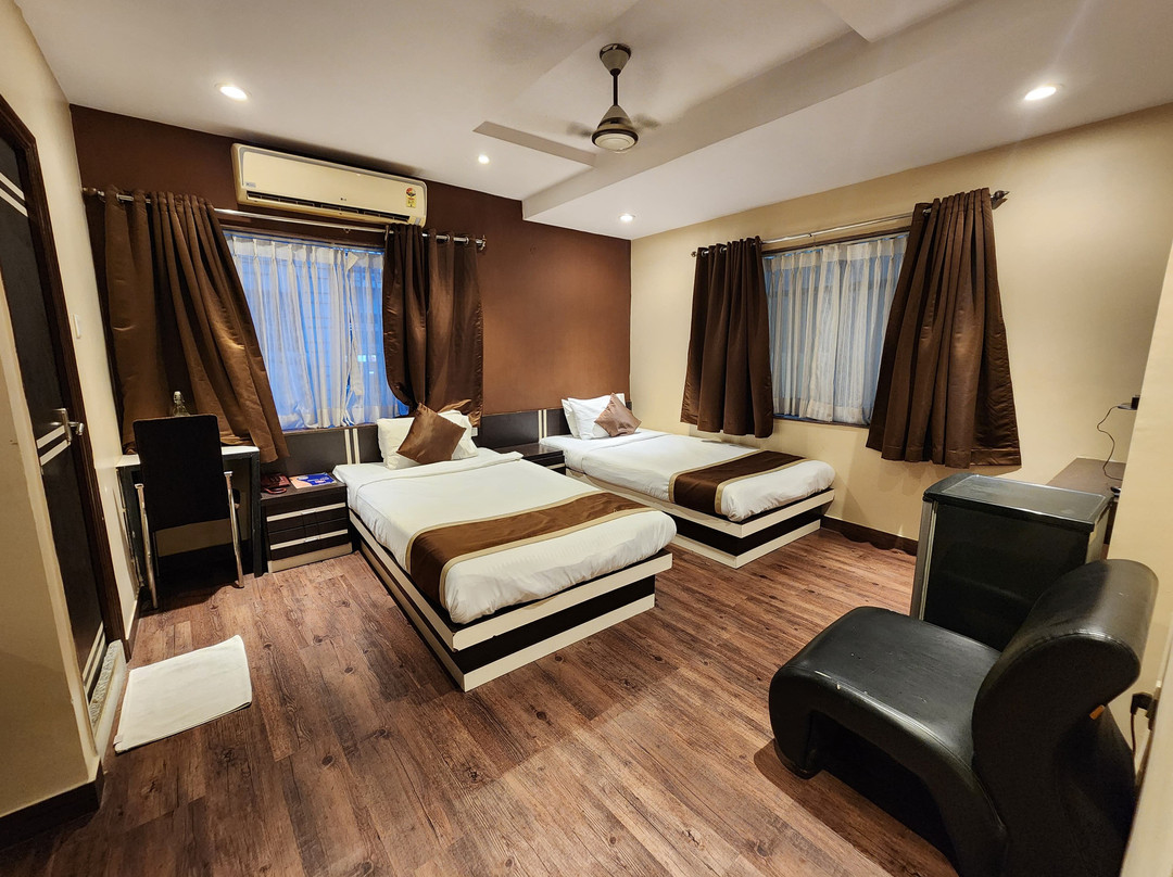 萨阿德酒店主图