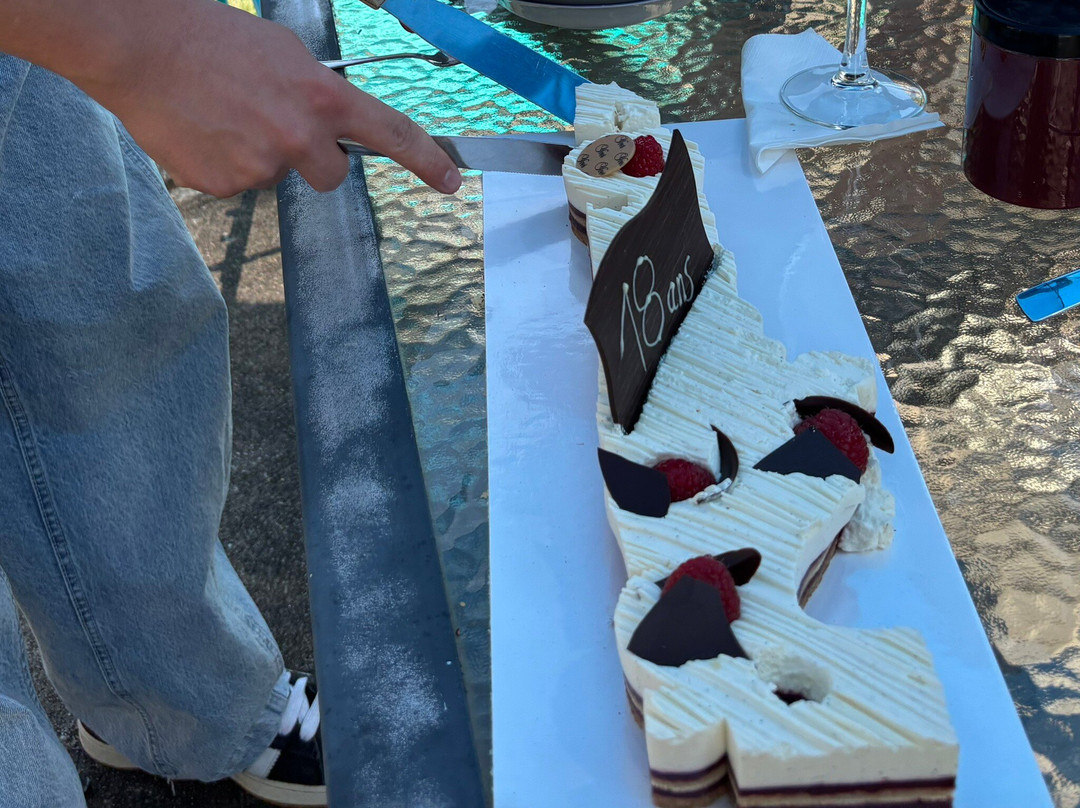 Yver Chocolatier Patissier-格兰维尔必去景点