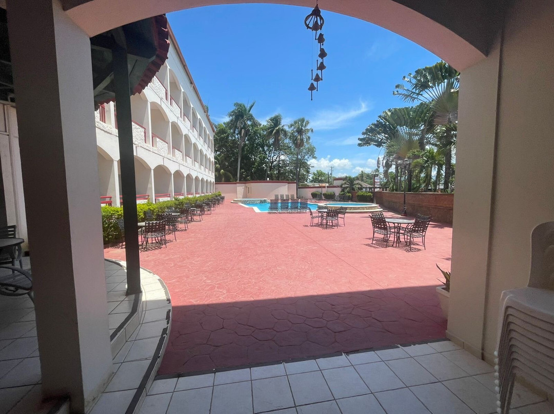 Hotel Novus Caoba主图