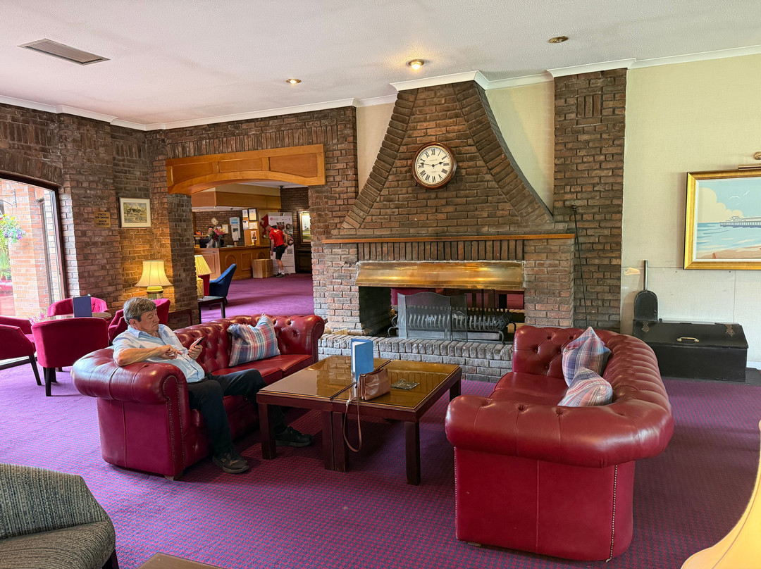 贝斯特韦斯特林荫道酒店主图