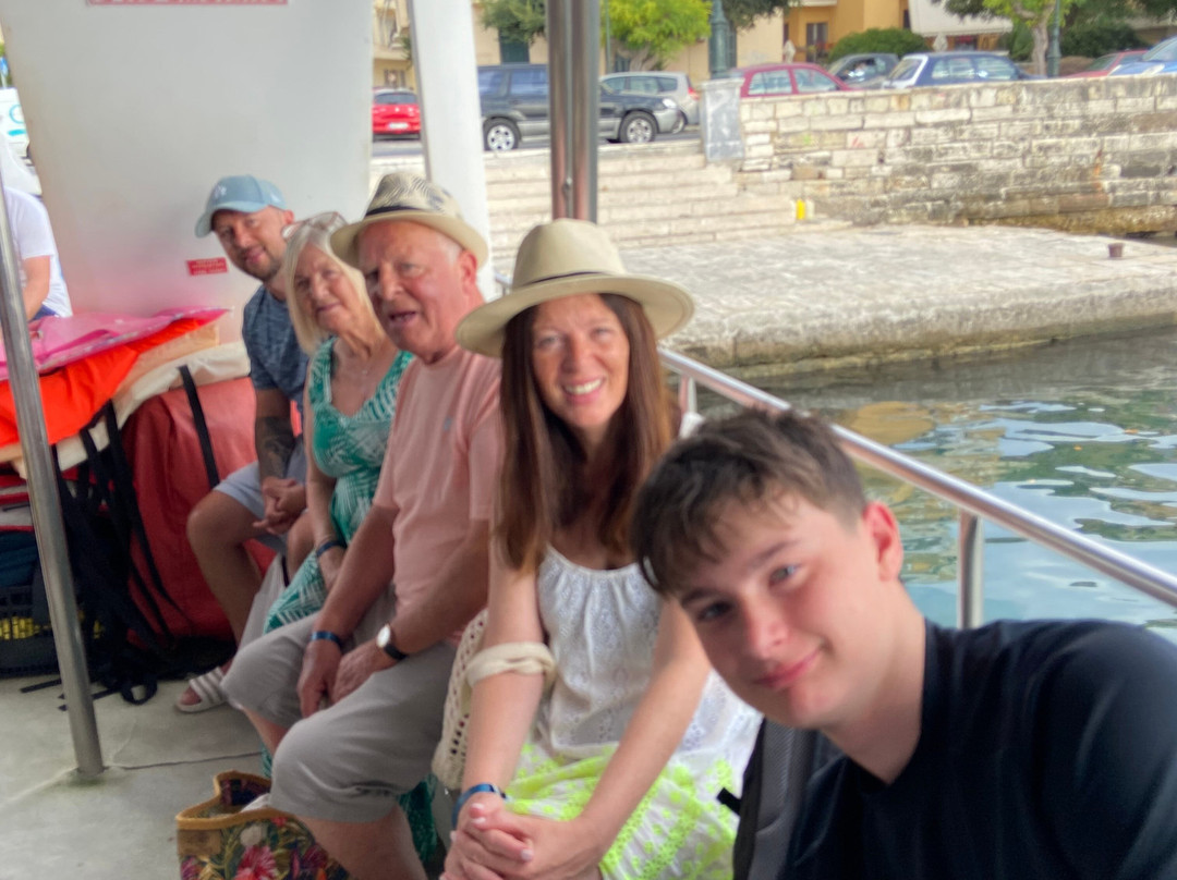 Captain Theos Boat Trips-科孚市必去景点