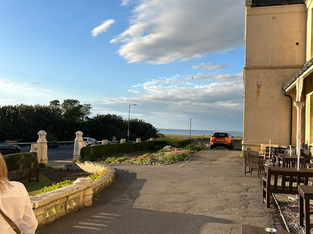 Saltburn House主图