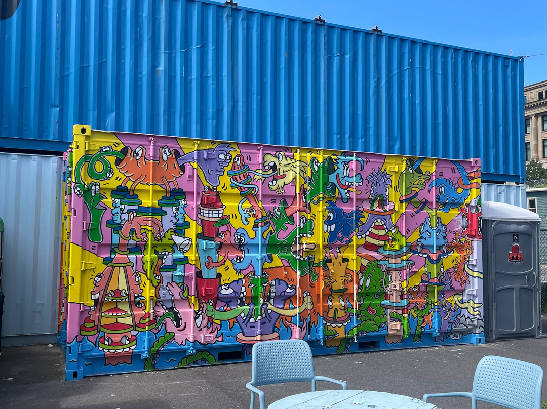 AREA 506 Waterfront Container Village-圣约翰必去景点