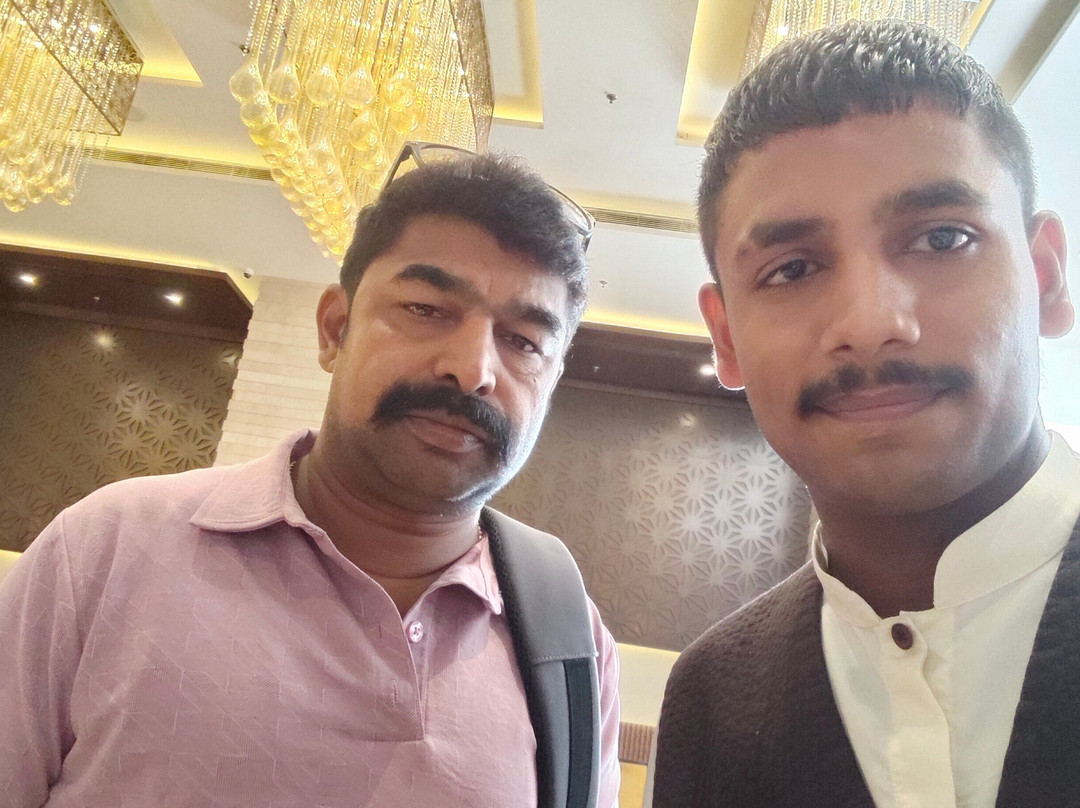 Nirvana Sarovar Portico主图