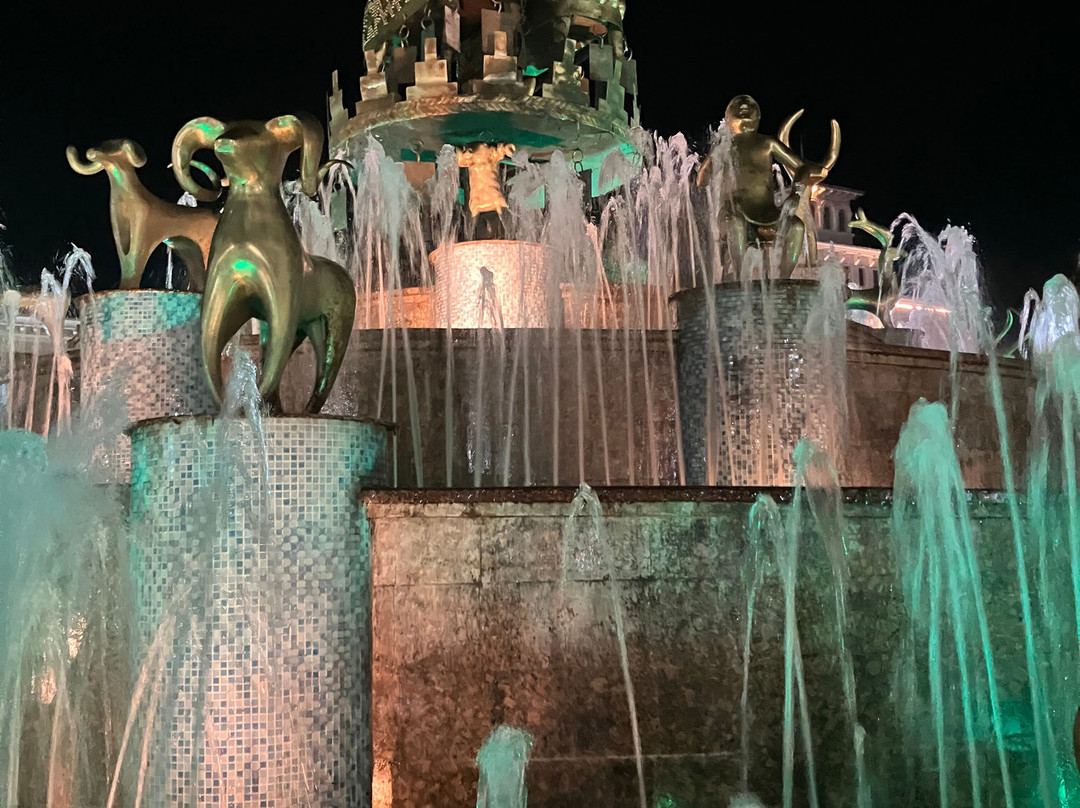 Colchis Fountain-库塔伊西必去景点