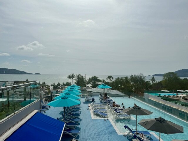 Hotel Clover Patong Phuket-泳池