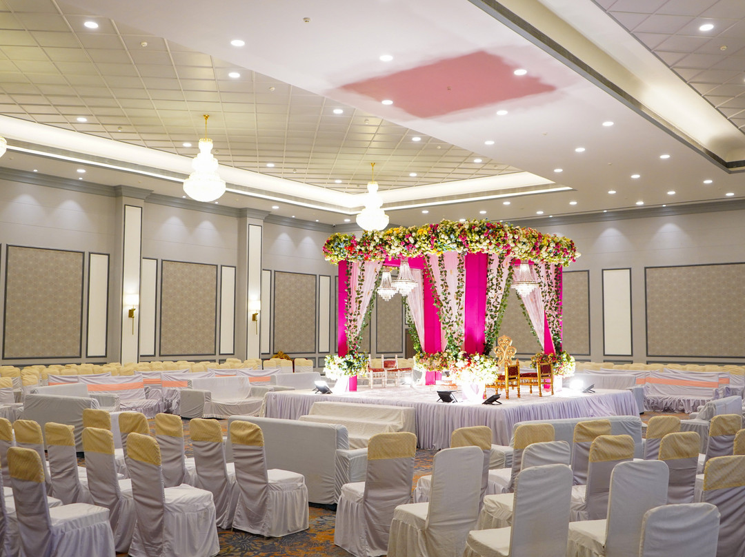 Grand Sarovar Portico主图