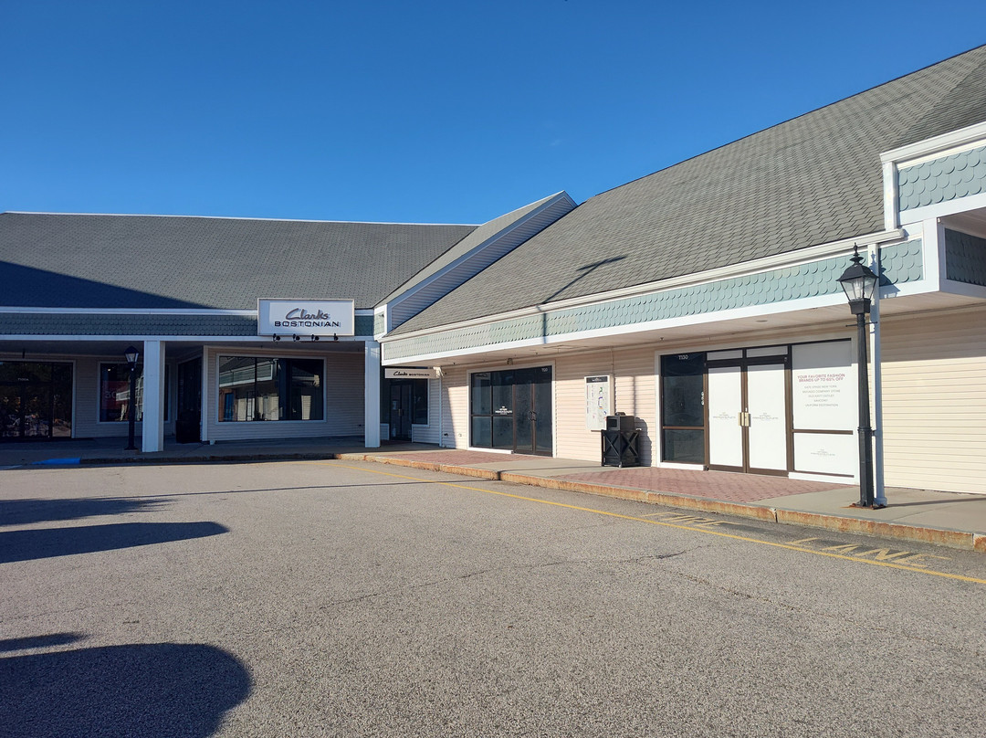 Clarks Bostonian Outlet