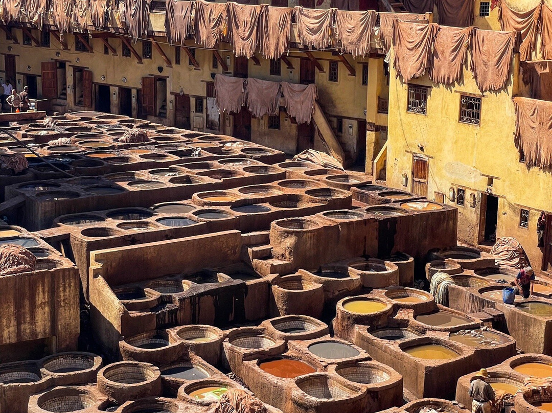 Travel Around Morocco-Ait Azzi必去景点