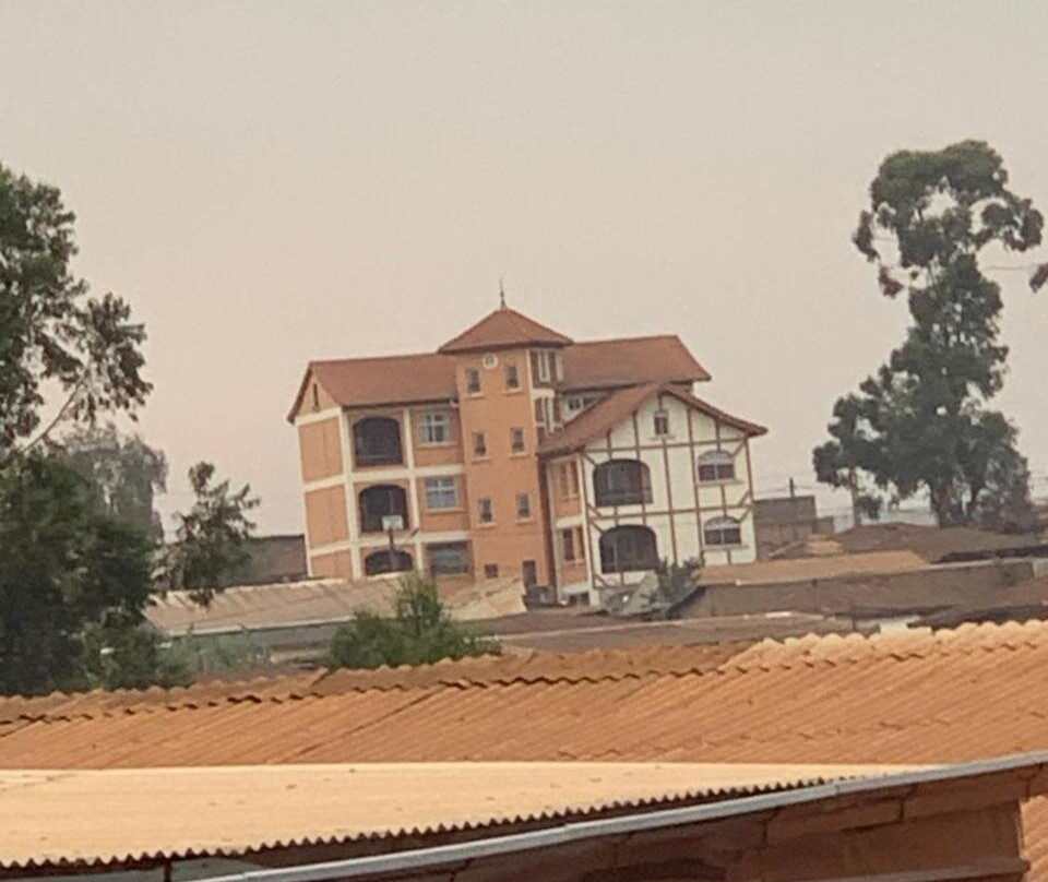 Residence Vicyma App Meubles Haut Standing Bafoussam