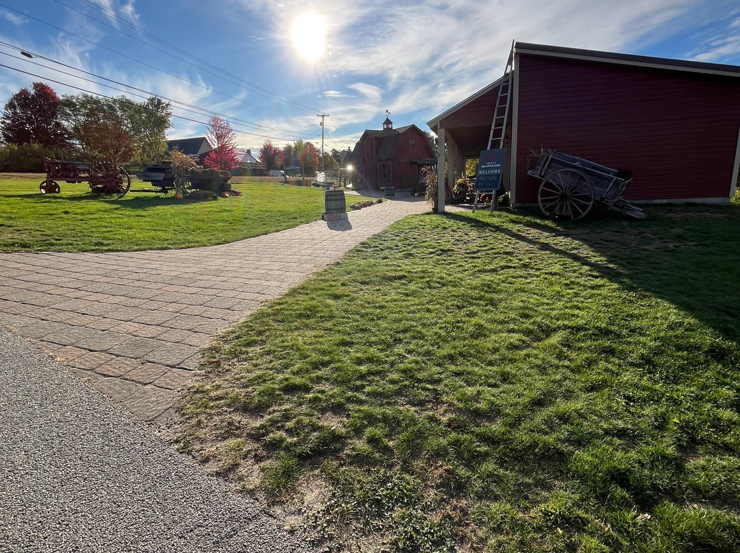 Smith's Red Apple Farm-Acton必去景点