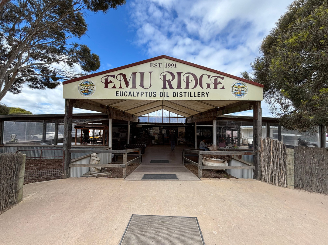 Emu Ridge Eucalyptus-金斯科特必去景点