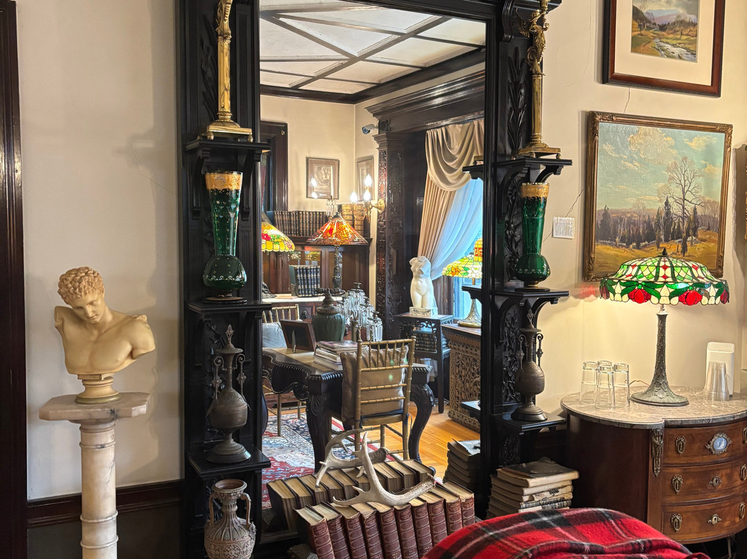 Edgewood Manor Inn主图