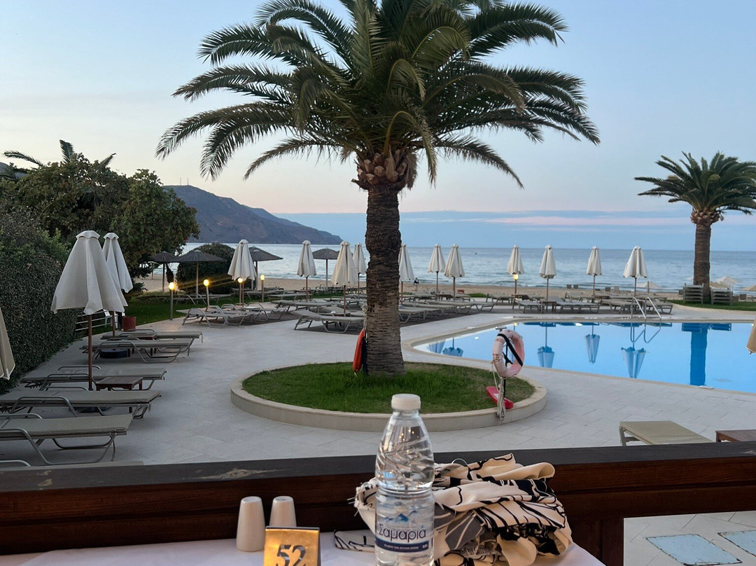 Pilot Amphora Boutique Hotel主图