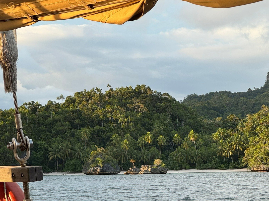 Adelaar Liveaboard-Serangan必去景点