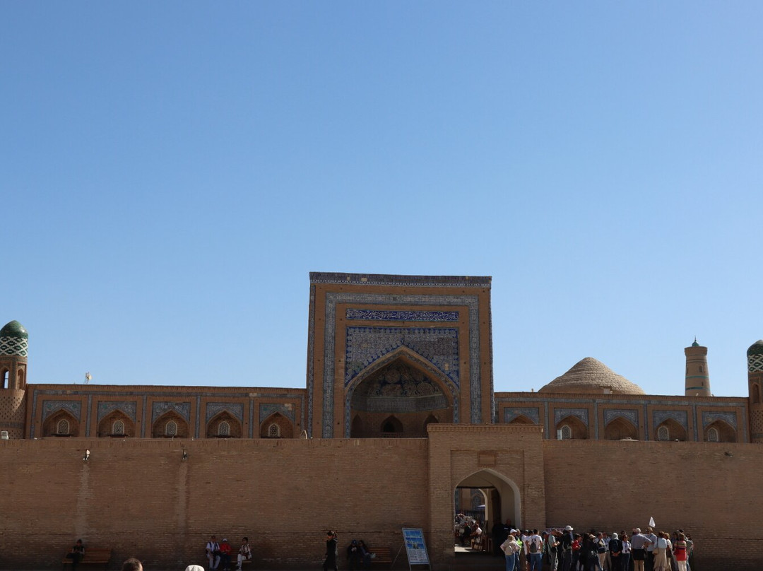 Mohammed Rakhim Khan Madrassah-希瓦必去景点