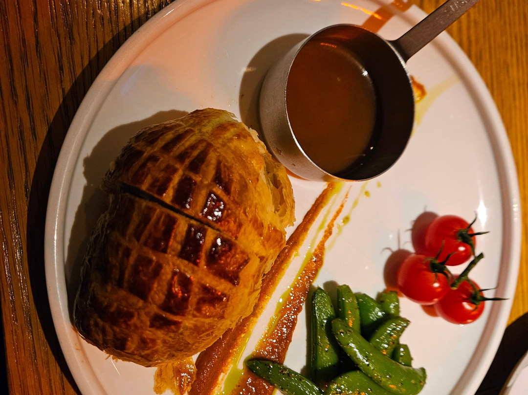 Bistro 23