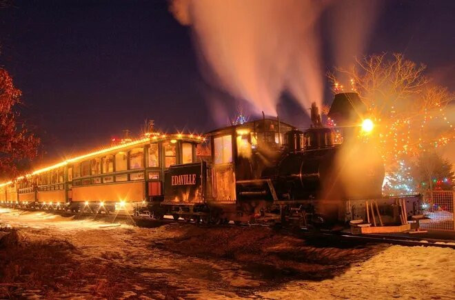 Edaville Holiday Festival of Lights-Carver必去景点