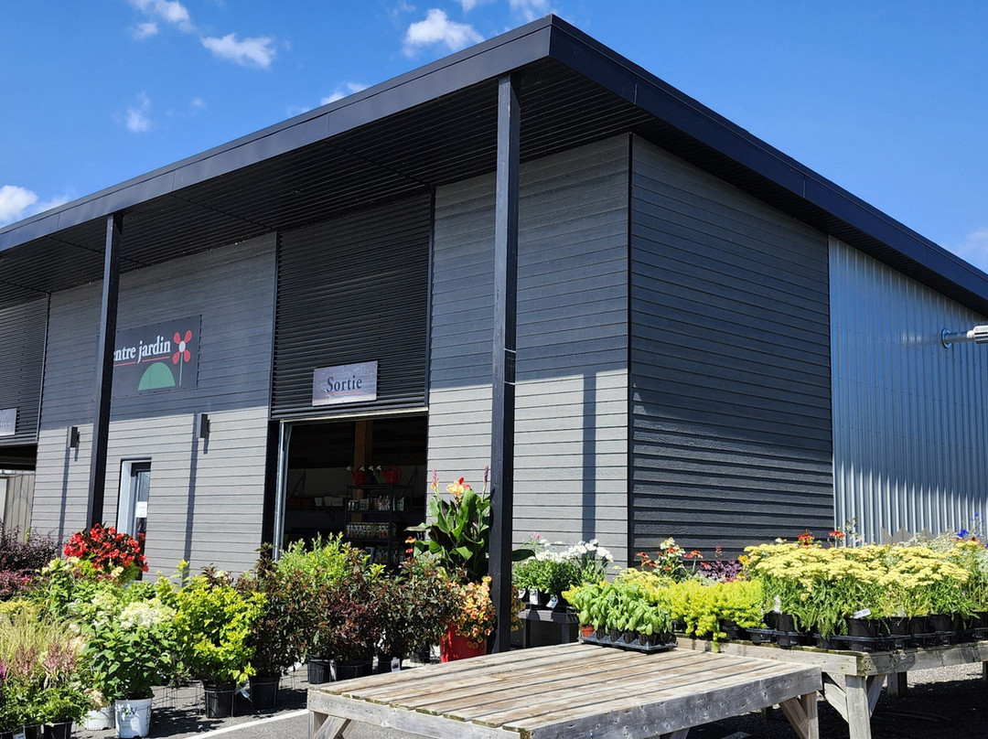 Serres A. Giguère 90-Neuville必去景点