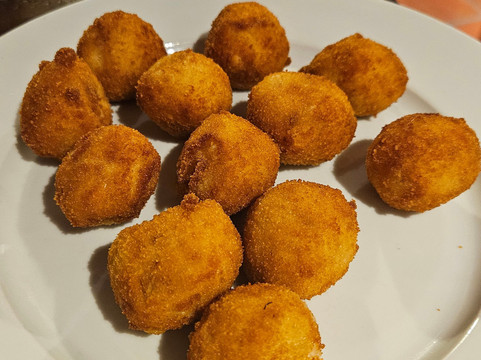 Intrepid Urban Adventures - Madrid-马德里必去景点