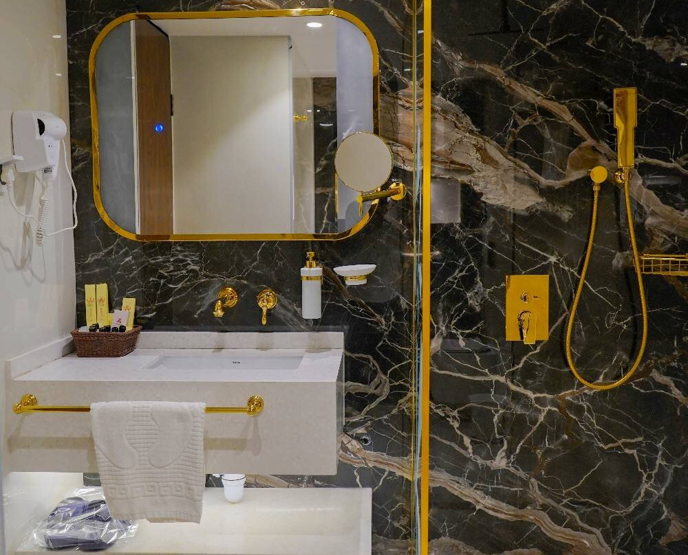 Parsian Khazar Hotel主图