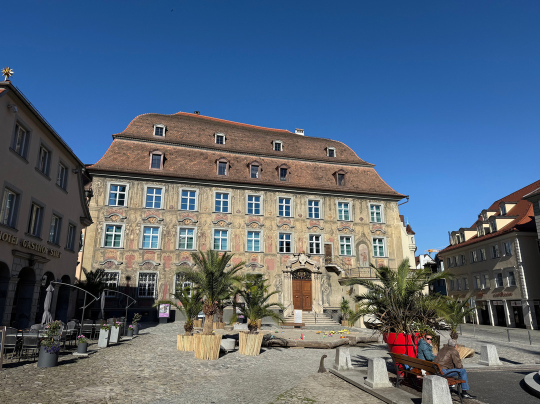 Cavazzo Cafe Bistro Bar