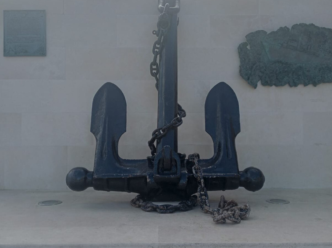 Monumento ai caduti-阿尔贝罗贝洛必去景点