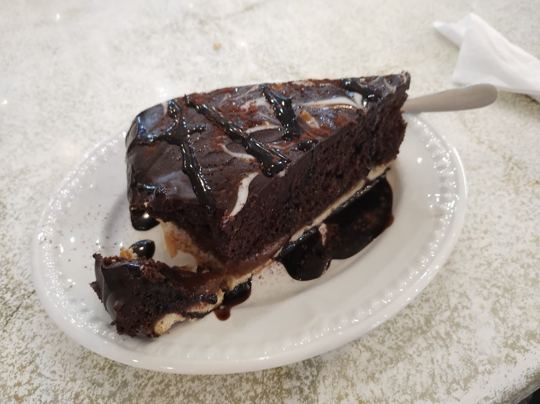 Angele Patisserie & Confiserie