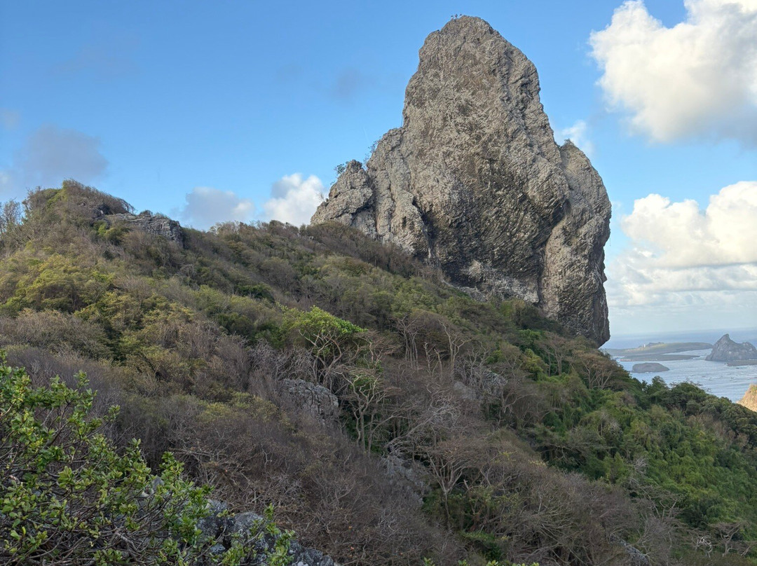 Trilha do Piquinho-费尔南多-迪诺罗尼亚群岛必去景点