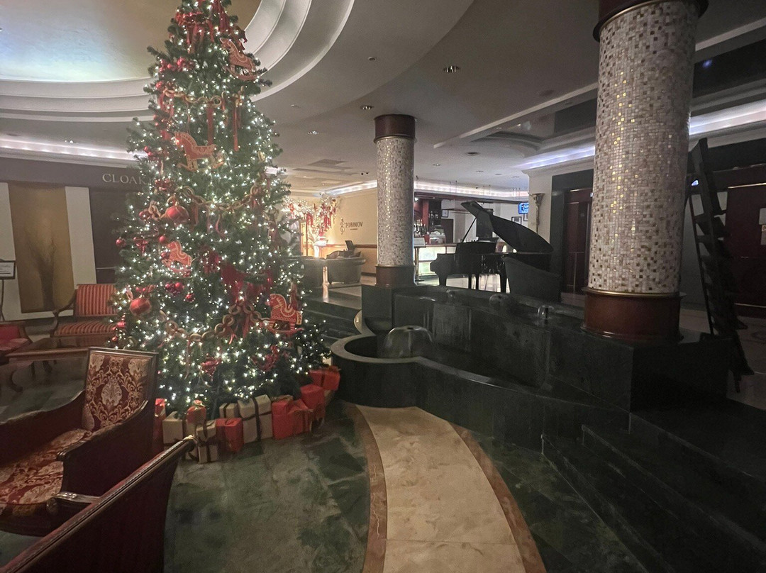 环形高级酒店主图