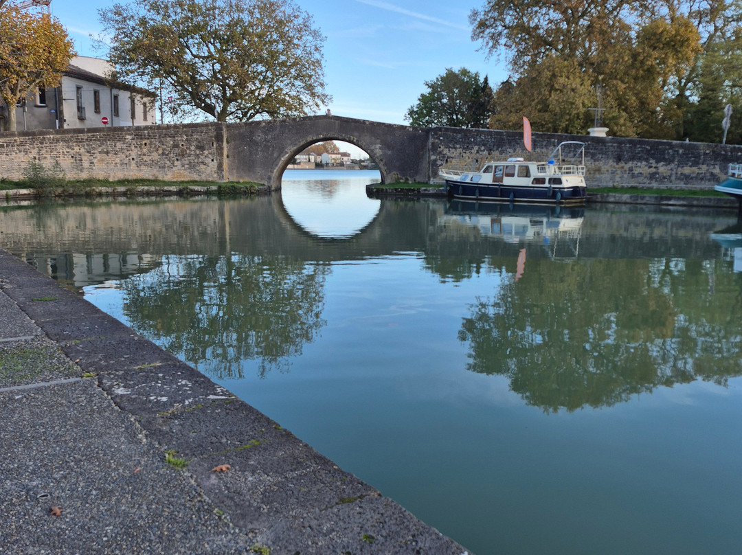 Castelnaudary Tourisme-Castelnaudary必去景点