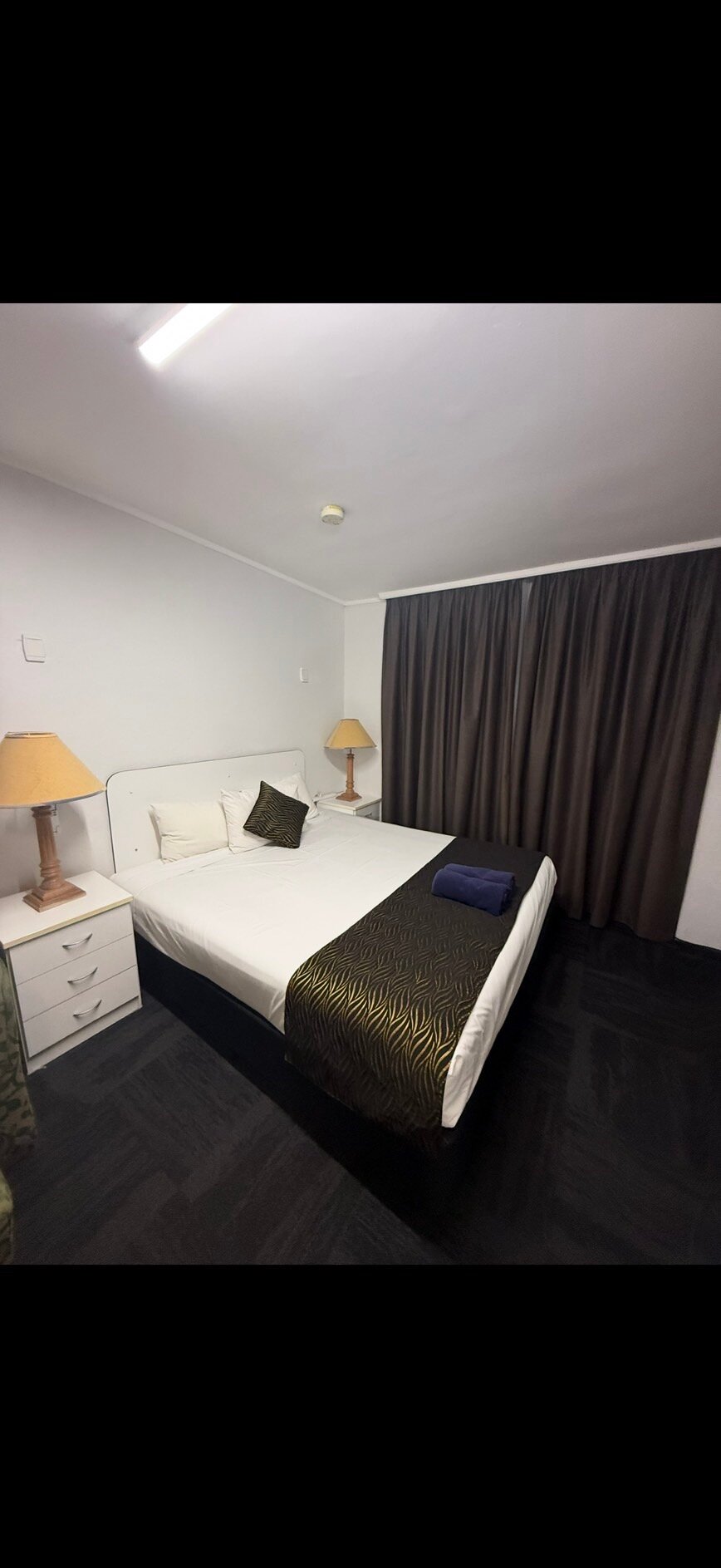 Silver Oaks Motel-官方