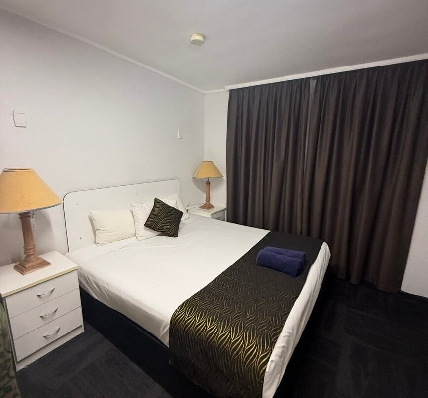 Silver Oaks Motel主图