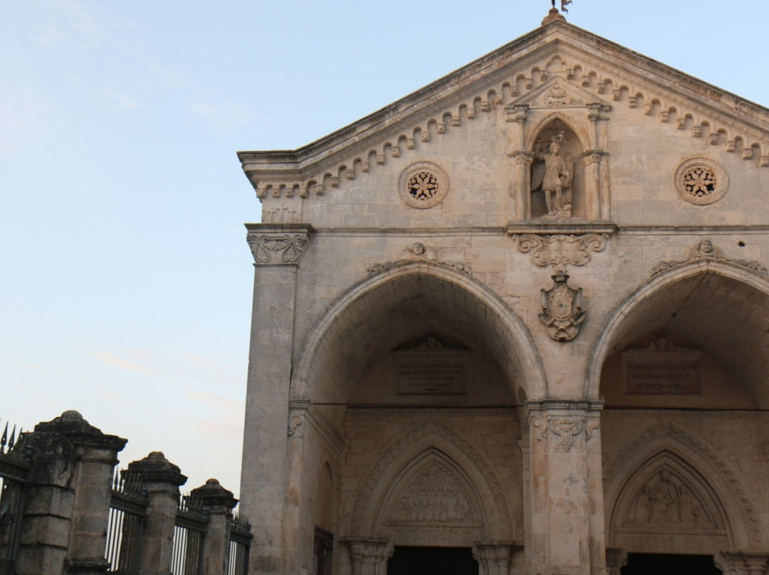 Santuario di San Michele Arcangelo-Monte Sant'Angelo必去景点