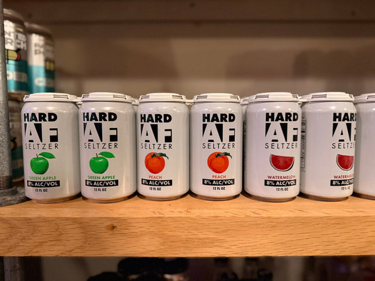 Beer Girl, Growlers & Bottleshop-黑普维尔必去景点