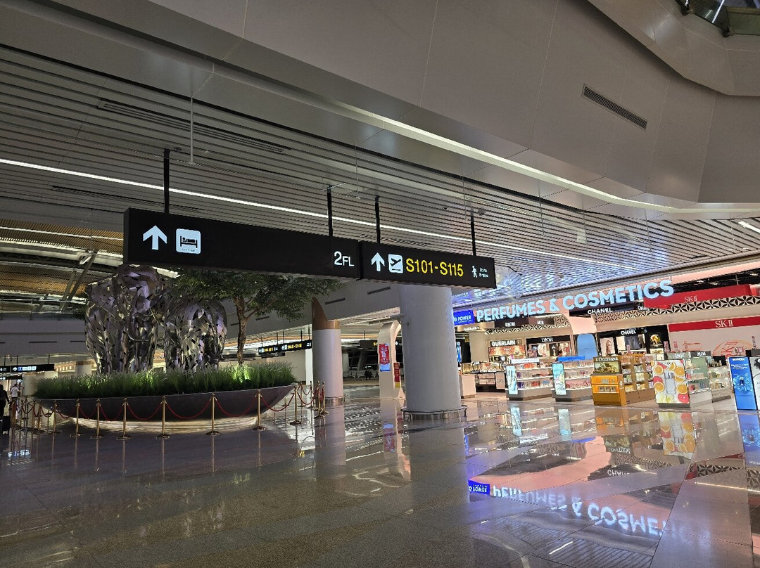 SAT-1 Suvarnabhumi Airport New Terminal-Nong Prue必去景点