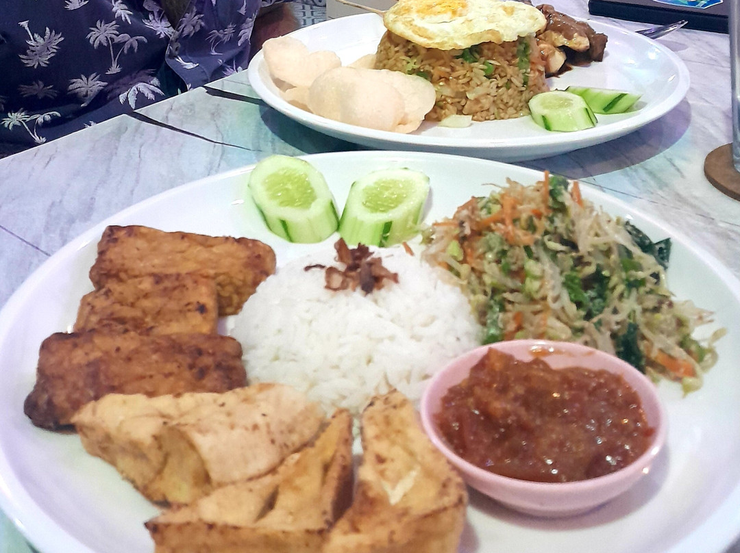Warung Tumpang Sari Lembongan