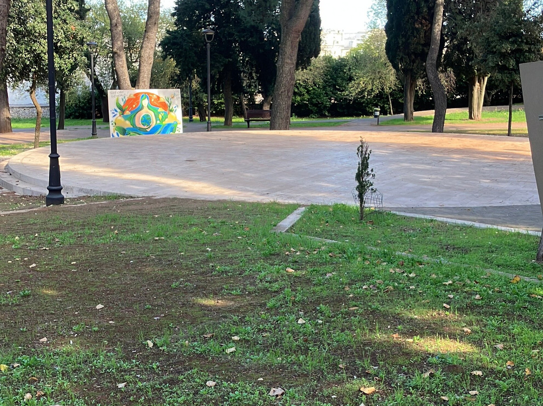 Villa Comunale Don Giacomo Donnaloja-阿尔贝罗贝洛必去景点